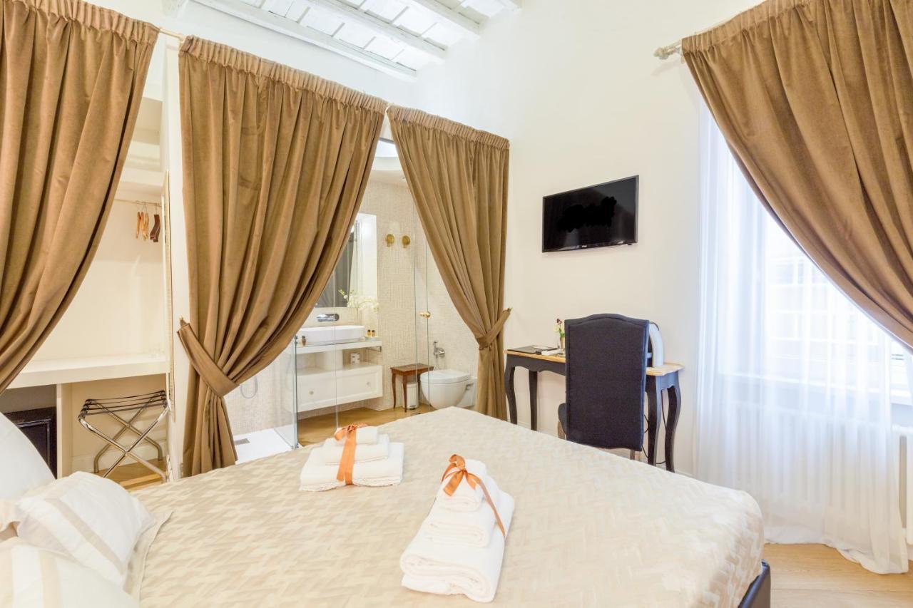 Starhome Pantheon Pensión 3*