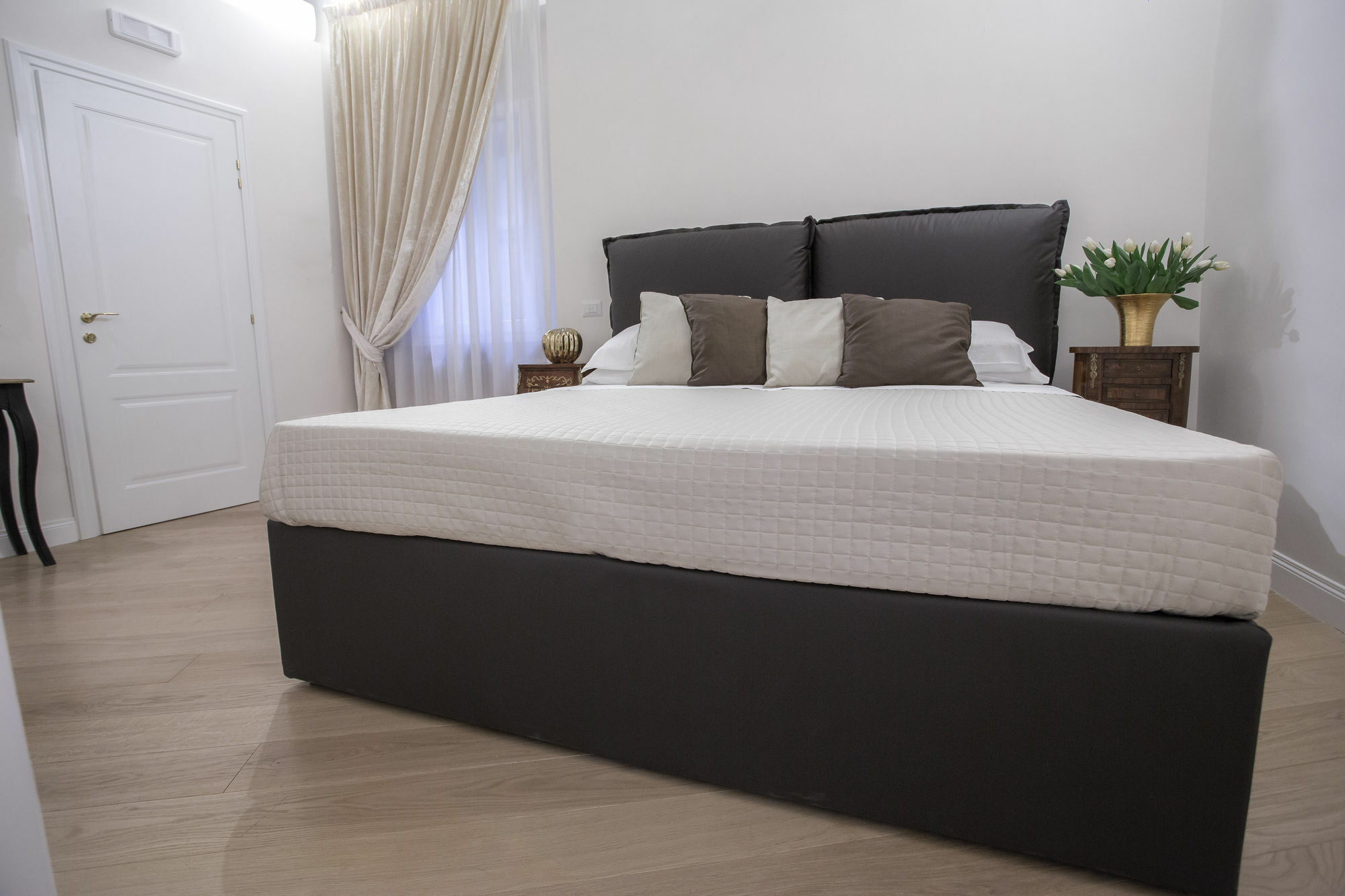 Starhome Pantheon Pensión 3*